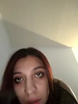 caronicole77 (F young) - Squirt