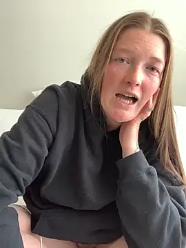 PussiesnCream_ webcam