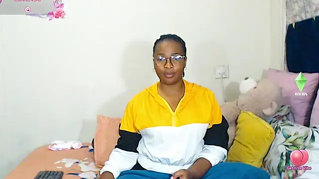 veronica1xxx webcam stripchat model stream image