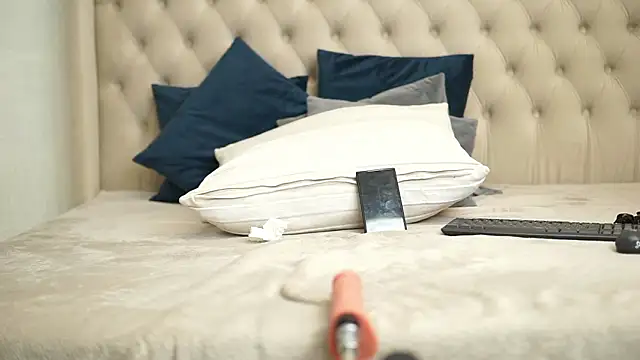 Live sex cam of AprilHadid