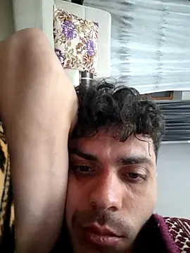 Handsomeboy3344 live cam