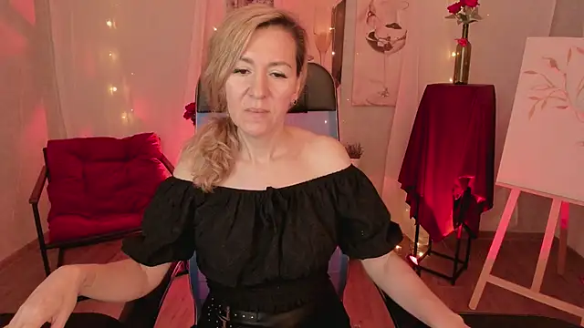 donnasmitth - DonnaSmitth's free webcam - UK Sex Cams