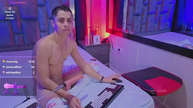 leomonnroe - LeoMonnroe's free webcam - UK Sex Cams