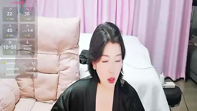 美女LIANLIAN-DD在线直播