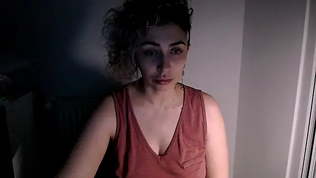 aaaruny - AAARUNY's free webcam - UK Sex Cams