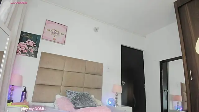 ashleycurvyy - Ashleycurvyy's free webcam - UK Sex Cams