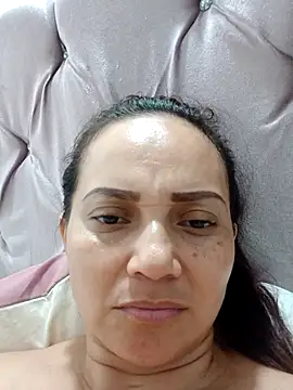 amanda39 - Amanda39's free webcam - UK Sex Cams