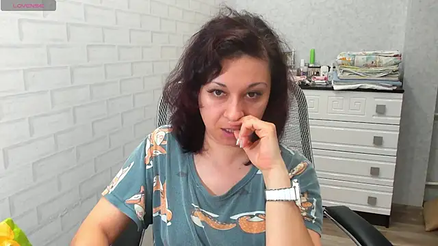 teasylana - TeasyLana's free webcam - UK Sex Cams