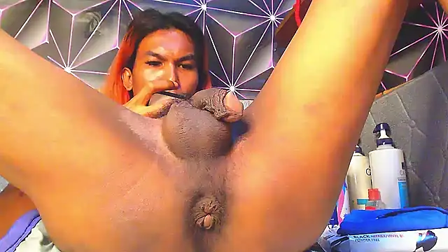 DirtyJudi live sex cam