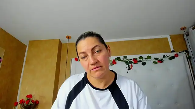 heidy_milf - Heidy_milf's free webcam