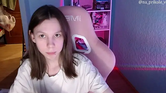 na_prikole_ (F teen) - good mood