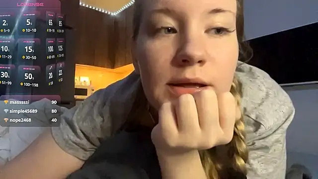 pandafluff (F teen) - 🤍Show tongue🤍