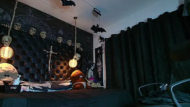 alexhoe_ (F young) - Fingering wet pussy