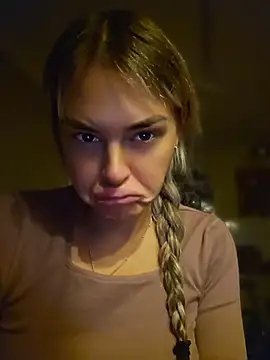 carmencapricorn - CarmenCapricorn's free webcam - UK Sex Cams