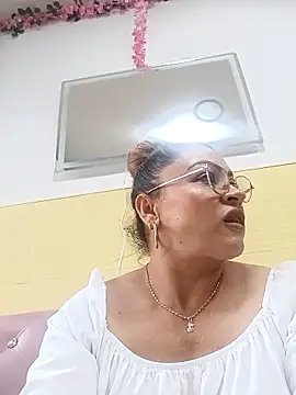 asuna_yuuky - Asuna_yuuky's free webcam - UK Sex Cams