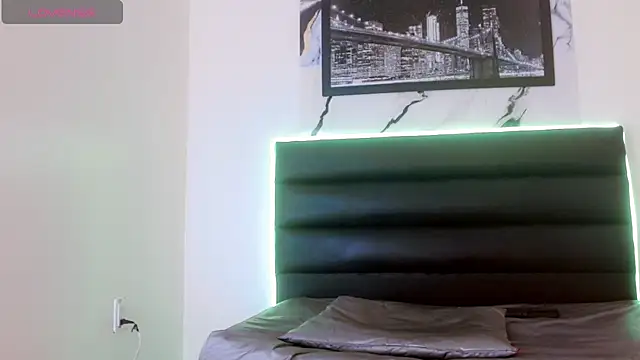 Karlaa_Hernandez_ live sex cam