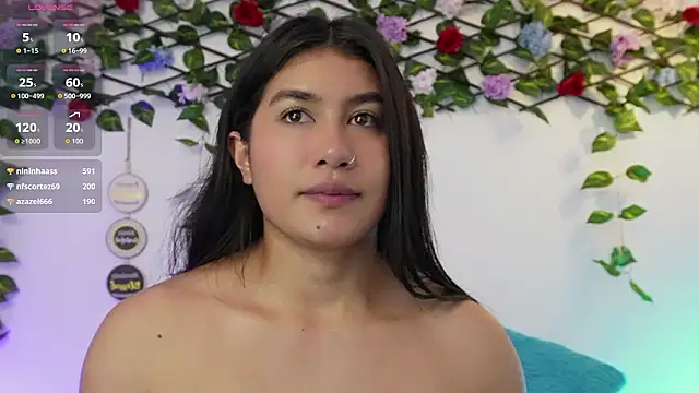 saraBow live sex cam