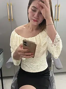 Llabi2k live sex cam