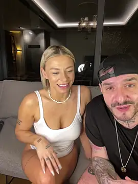 sexonmylvl - SexOnMyLvL's free webcam - UK Sex Cams