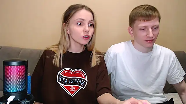 juliaanddima (G young) - show ass