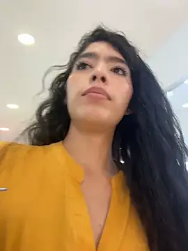 dani_bela (F young) - Me saco las tetas en el restaurante