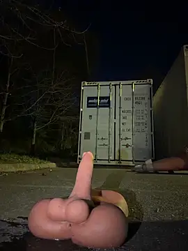 urpuppymoon (F young) - 👀 RIDE TORSO IN PARKING LOT 👀