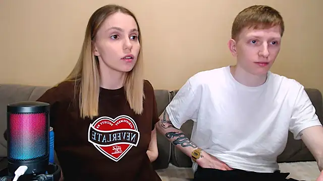 juliaanddima (G young) - show ass