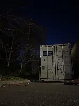 urpuppymoon live cam profile