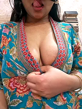 Webcam Model (Cute-Ananyaa)  is live.Free join now!