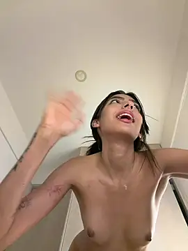 zaraluuv (F young) - Help Zarita win the TOP 1 contest 😻🎉🎊