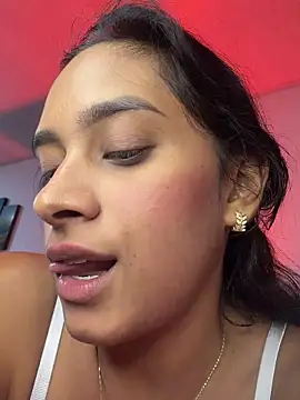 lunaheat (F young) - Slow dancing on the couch