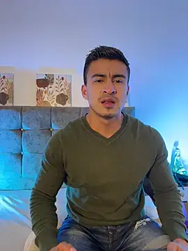 chris_clarck (M young) - take off my shorts🥵🔥😏