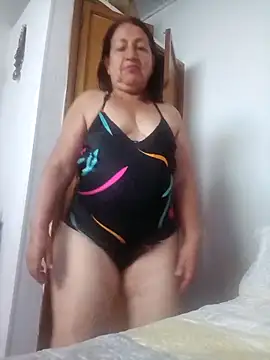 Webcam Model (DaisyPassio)  is live.Free join now!