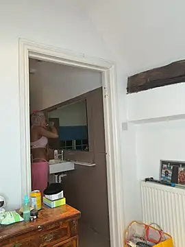 AliceDx Live Webcam on Stripchat