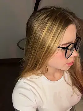 curchez_ - Curchez_'s free webcam - UK Sex Cams