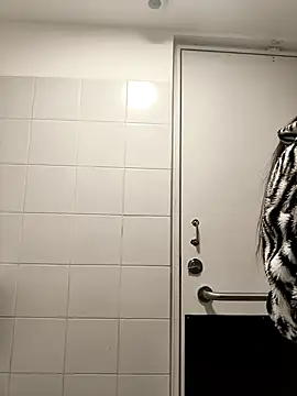 zara_89 - Zara_89's free webcam - UK Sex Cams