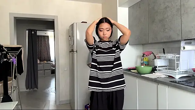 sweetmiaxo - SweetMiaXO's free webcam