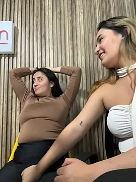 antonella_julieta - Antonella_Julieta's free webcam