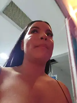 pretty_julieta - Pretty_Julieta's free webcam