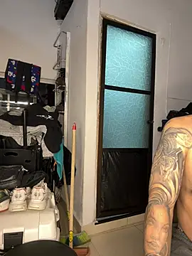 lindaandtony - Lindaandtony's free webcam