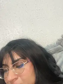 Webcam Model (ValentinaEvanz)  is live.Free join now!