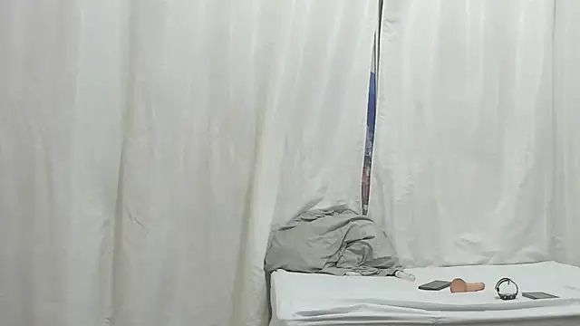 SabrinaAndEddy webcam