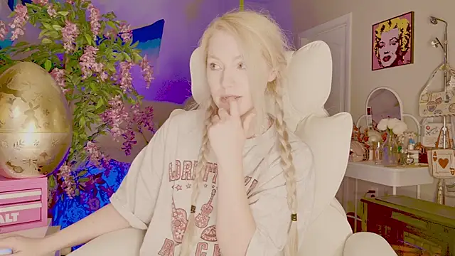 talulaa - Talulaa's free webcam - UK Sex Cams