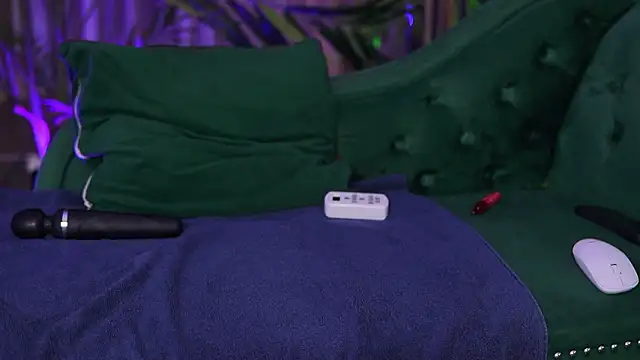 ginavalentinna (F young) - Ride your cock