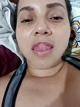 Webcam Model (Amanda39)  is live.Free join now!