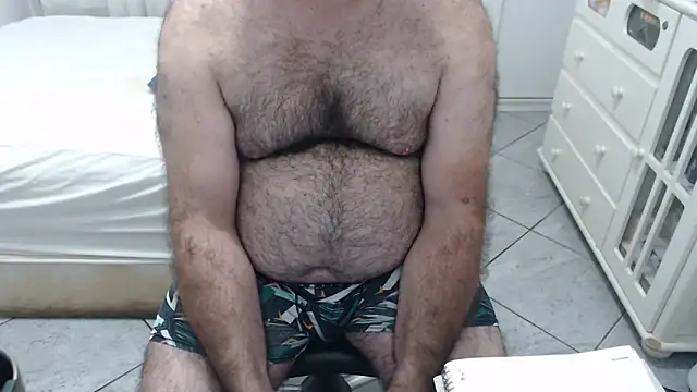 mysterbearmg (Ask my age) - CUM IN GOAL - Add Inst - Mysterbearmg