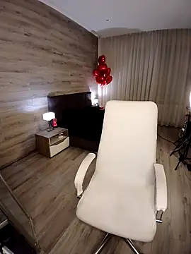 miroslavadzm1 - Miroslavadzm1's free webcam - UK Sex Cams