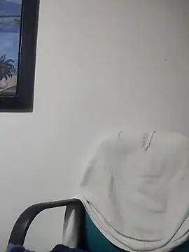 Webcam Model (karlaanqui1)  is live.Free join now!