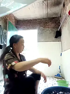 nianiakute - NIANIAKUTE's free webcam - UK Sex Cams