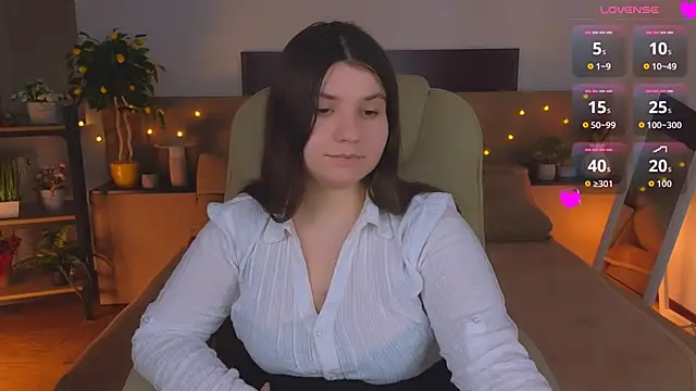 viola__shy - Viola__Shy's free webcam - UK Sex Cams